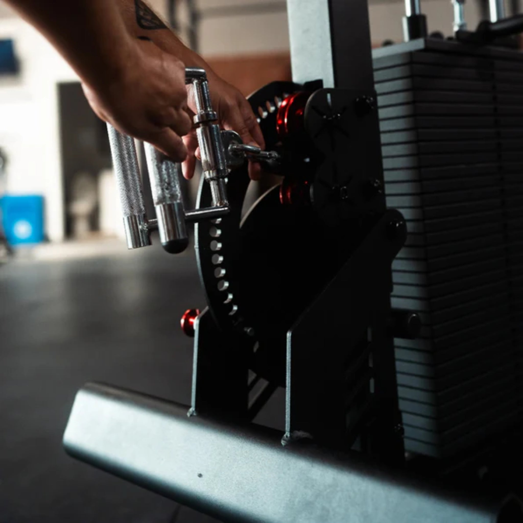 Fringe Sport “The Walrus” – Single Tower Low Row & Lat Pulldown Machine